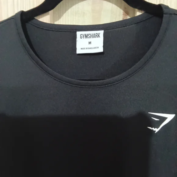 Gymshark Black Long-Sleeve Training Tee - Picture 2 of 2